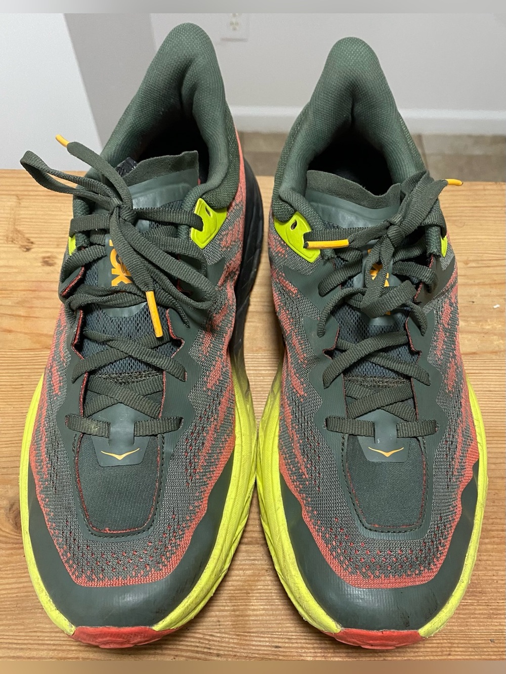 Hoka One One Speedgoat 5 'Thyme Fiesta' Trail Shoes - Men's Size 10.5D (1123157)